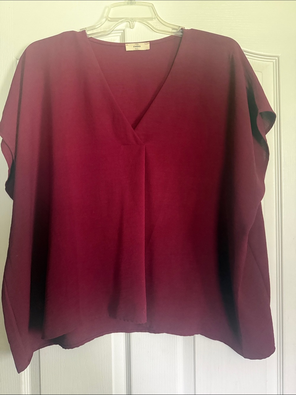 Eloquii V-Neck Short Sleeve Blouse in Deep Burgundy Medium